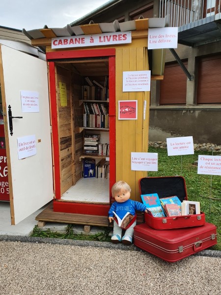 Inauguration cabane à livres