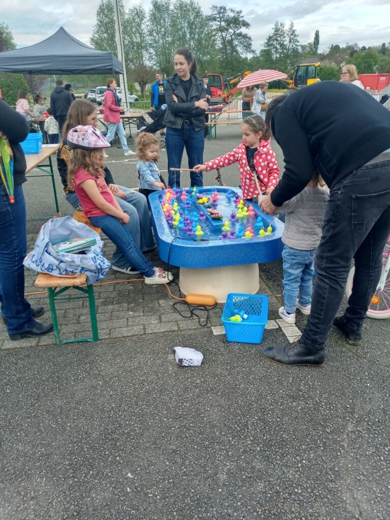 10 ans des Young - l'indémodable pêche aux canards...