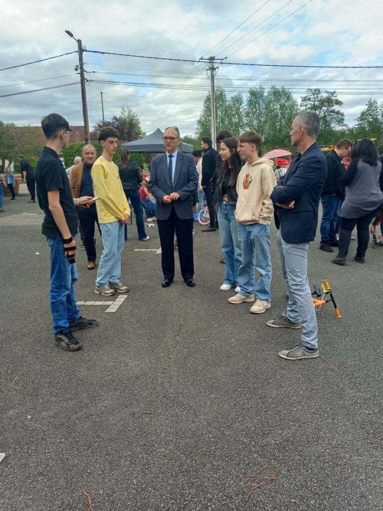 10 ans des Young - visite de Monsieur le Sous-Préfet